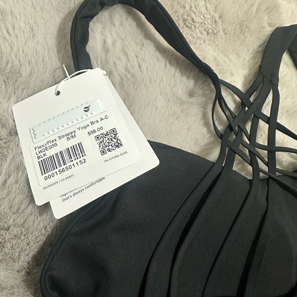 NWT Lululemon Flexy Flex Strappy Yoga Bra A-C Cups Black Size S/M - Picture 6 of 7